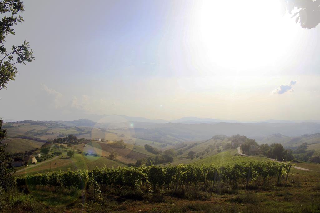 Agriturismo Fara Montegiorgio Exterior foto