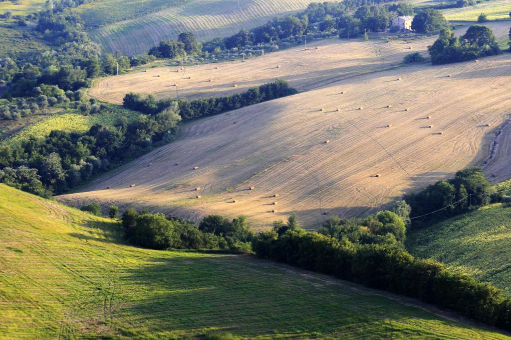 Agriturismo Fara Montegiorgio Exterior foto